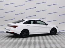 Hyundai Elantra 1.6 AT, 2021, 55 200 км, с пробегом, цена 1 520 000 руб.