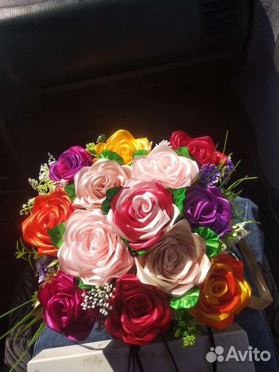 Букет цветов из ленты