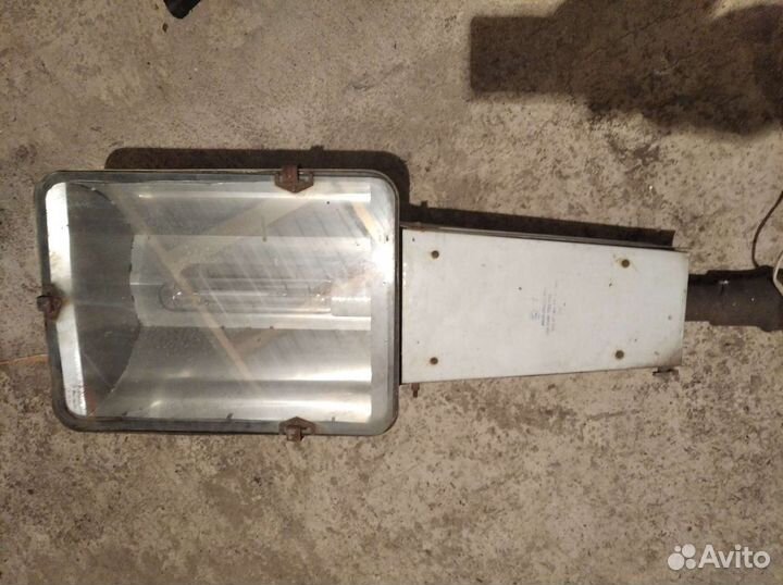 Светильник уличный