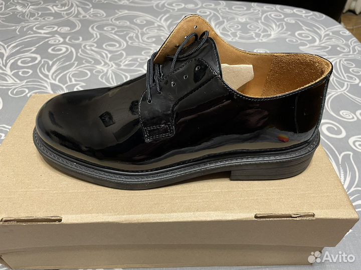 Туфли военные лакированные