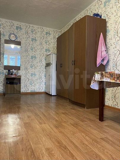 Комната 17 м² в 4-к., 2/5 эт.