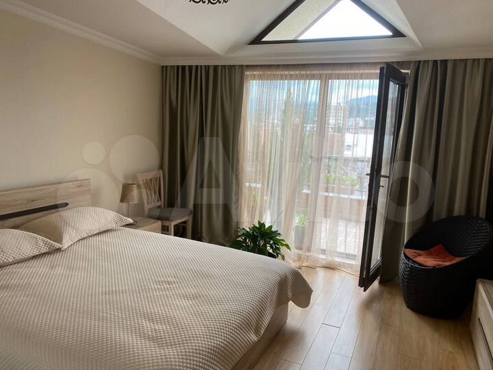 3-к. квартира, 100 м² (Грузия)