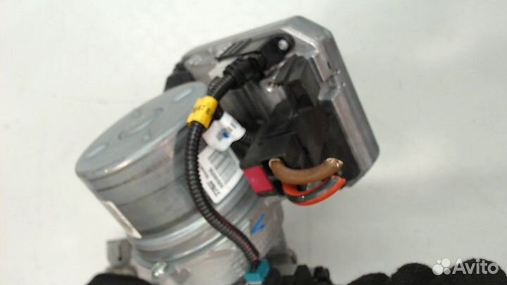 Насос усилителя руля Skoda Fabia, 2017