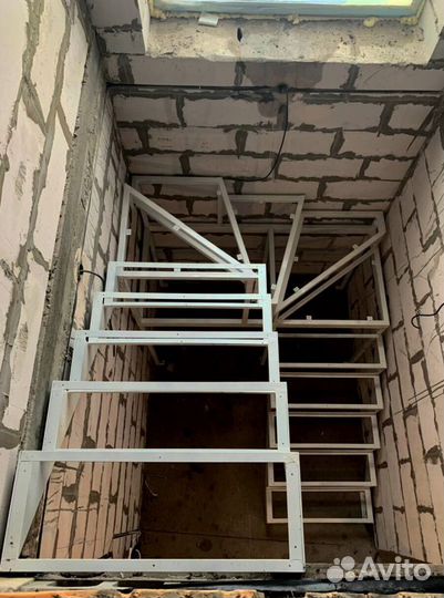 Лестница металлическая. На рынке 10 лет
