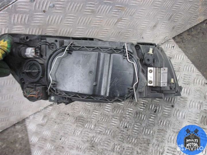 Фара левая volvo S40 II 1.6 TDi D 4164 T - 110