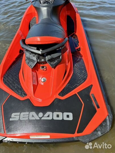 BRP SEA DOO RXP 300