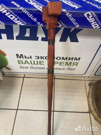 Трость с черепом. дерево