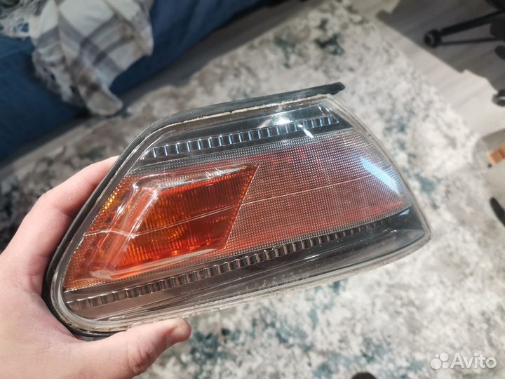 Указатель поворота угловой правый Марк 2 в Омске