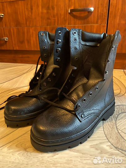 Берцы женские 38