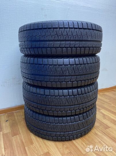 Pirelli Formula Ice FR 225/60 R17