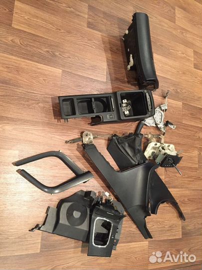 Пластик салона Subaru Legacy,Outback. Левый руль