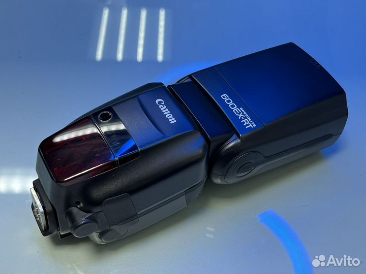 Вспышка Canon SpeedLite 600EX-RT