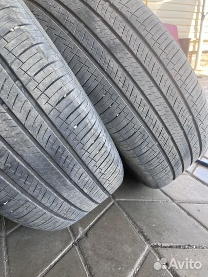 Nexen Roadian GTX 235/60 R18