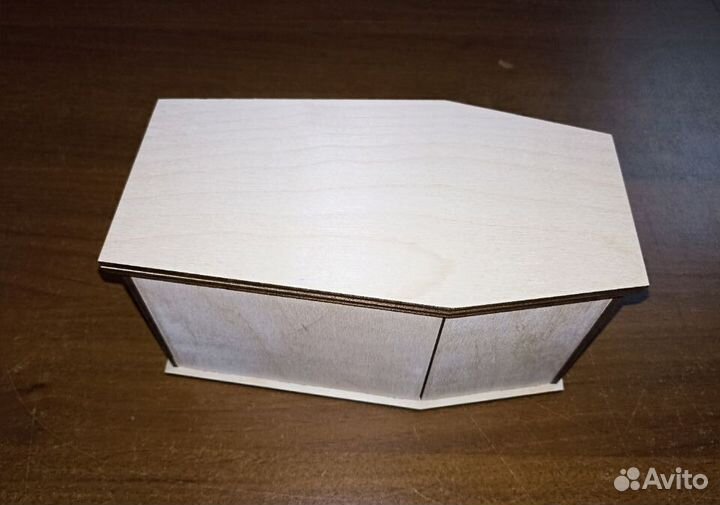 Гроб для мелких домашних животных питомцев