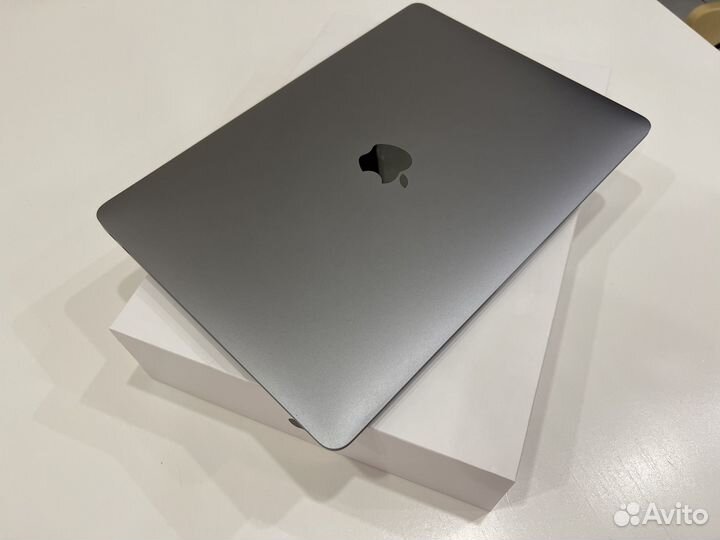 MacBook Air (m1,2020)