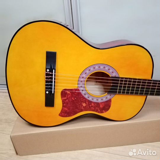 Гитара новая классическая