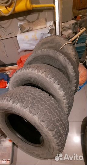 Goodyear Wrangler AT 265/70 R16 112T