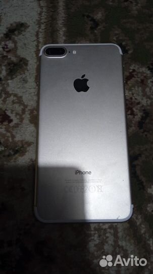 Телефон iPhone 7 plus 32g аккумулятор 73