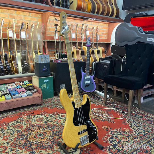 Бас-гитара Fender Jazz Bass Marcus Miller JB77-195