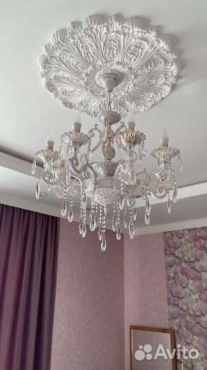 Хрустальная люстра и бра несколько