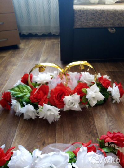 Свадебное украшение для автомобиля