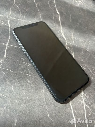 iPhone X, 256 ГБ