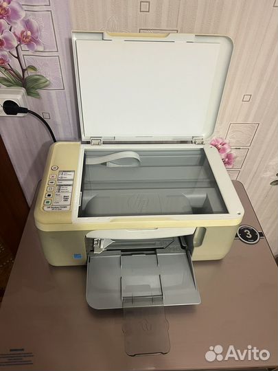 Принтер с мфу струйный HP DeskJet F2280 All-in-One