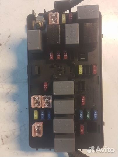 Блок предохранителей в сборе chevrolet spark M200