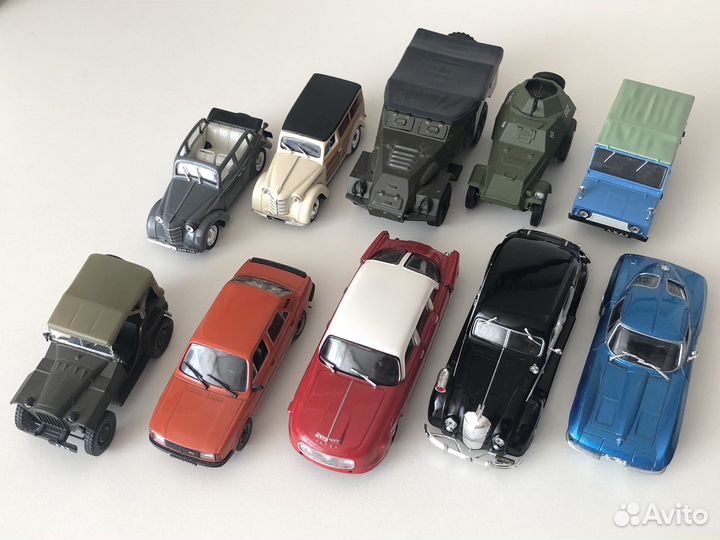 Коллекционные модели автомобилей 1/43, 10шт