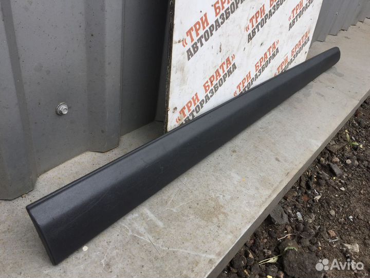 Мерседес Вито Молдинг двери передний правый