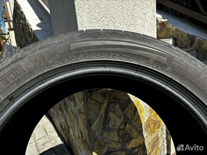 Pirelli Scorpion Zero 285/45 R21