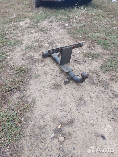 Фаркоп на ваз 2114