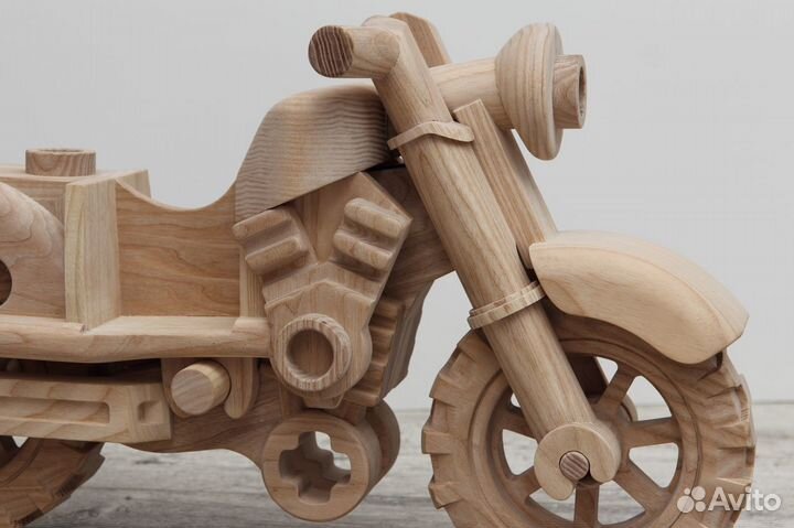 Lego-мотоцикл классический из ясеня