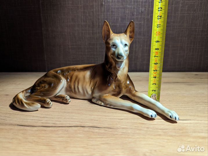 Фарфоровая овчарка