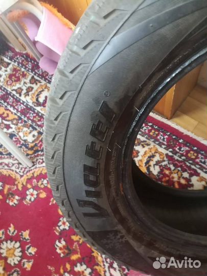 Viatti Brina Nordico V-522 185/65 R14 86T