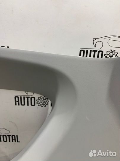 Накладка стойки задняя правая Toyota Rav4 A40 3ZR