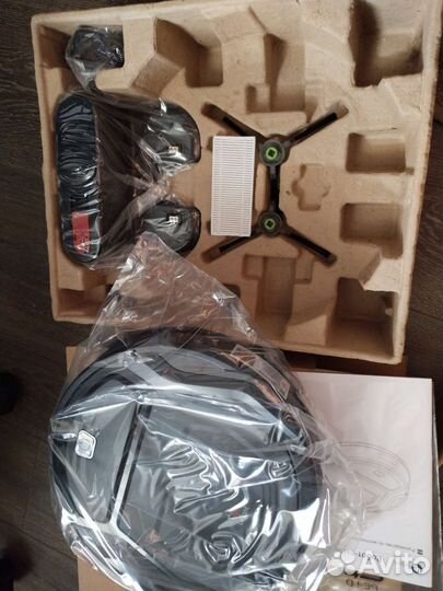 Робот пылесос новый