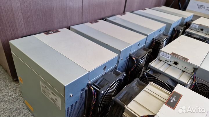 Antminer S19 95th 76 чипов