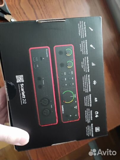 Focusrite Scarlett 2i2 4th Gen (Новый)