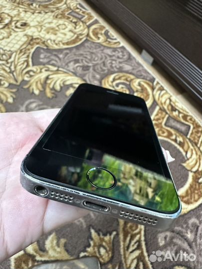 iPhone 5S, 16 ГБ