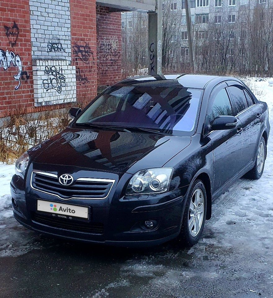 Toyota Avensis: фото владельца