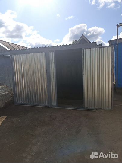 Гараж-пенал из металлопрофиля