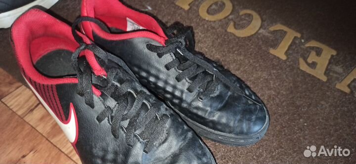 Футзалки nike