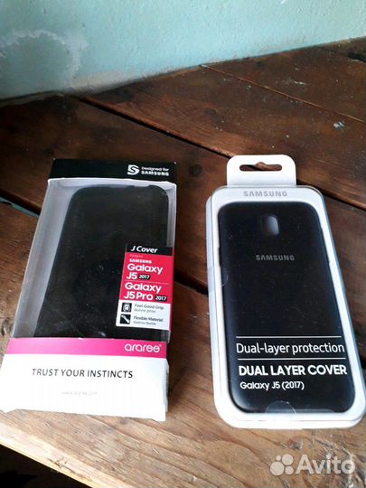 Оригинальный чехол Самсунг j 5. Новый