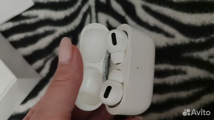 Наушники apple airpods pro