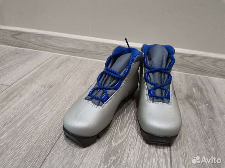 Лыжные ботинки, новые, 31 р-р