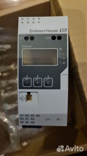Преобразователь измерительный Endress+Hauser RMA42