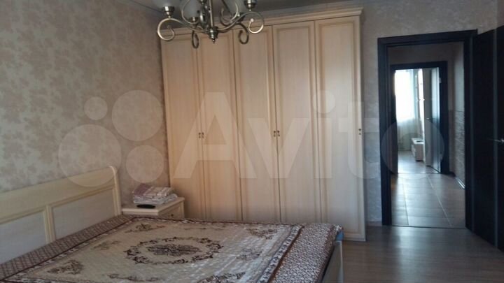 2-к. квартира, 70 м², 5/10 эт.