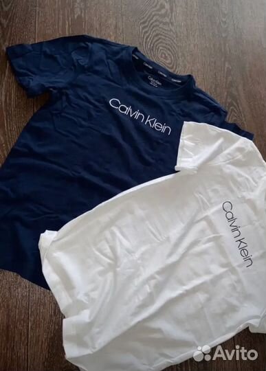 Футболки для девочки Calvin Klein