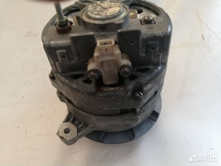 Генератор ЗИЛ 130 дв.зил 508 14В 60А